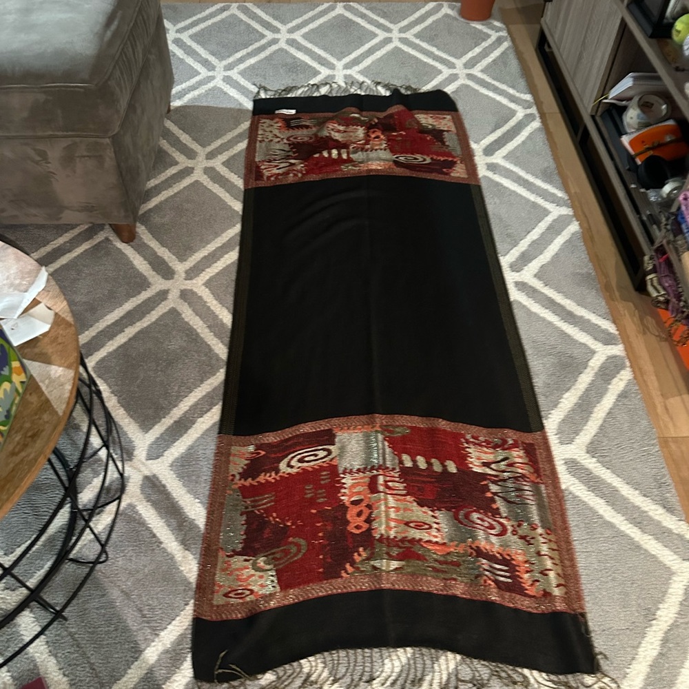 Vintage Black and Red Patterned Women’s Scarf - 100% Pashmina